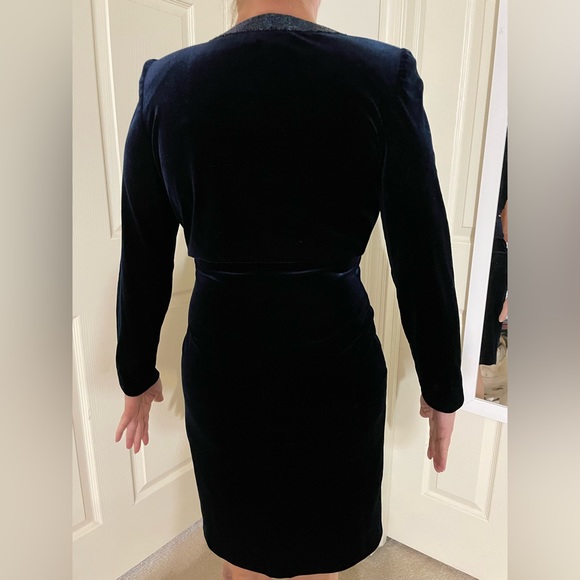 Alex Dark Navy Blue velvet dress with short matching jacket with beads size 4P - Picture 11 of 12